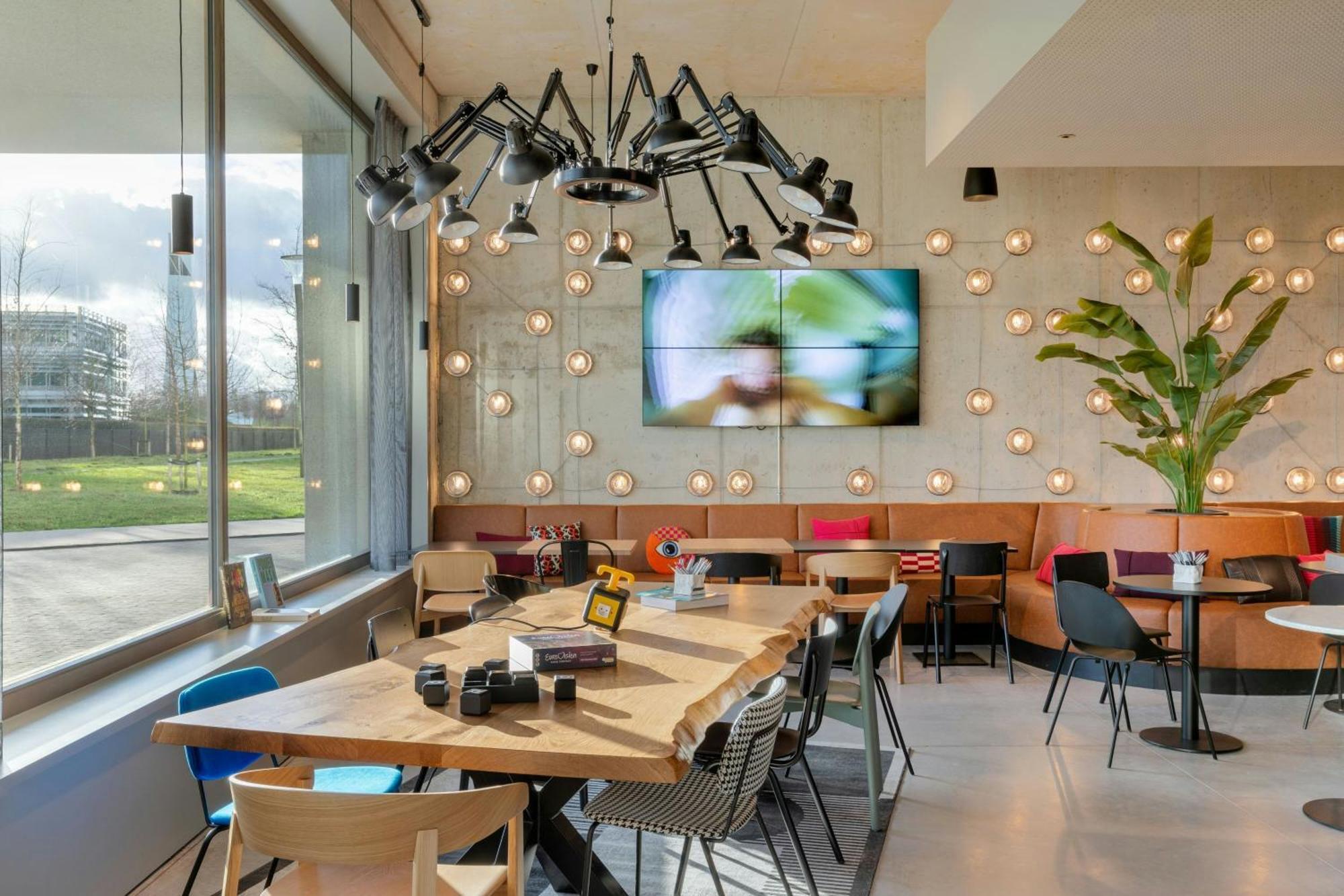 Moxy Antwerp酒店 外观 照片