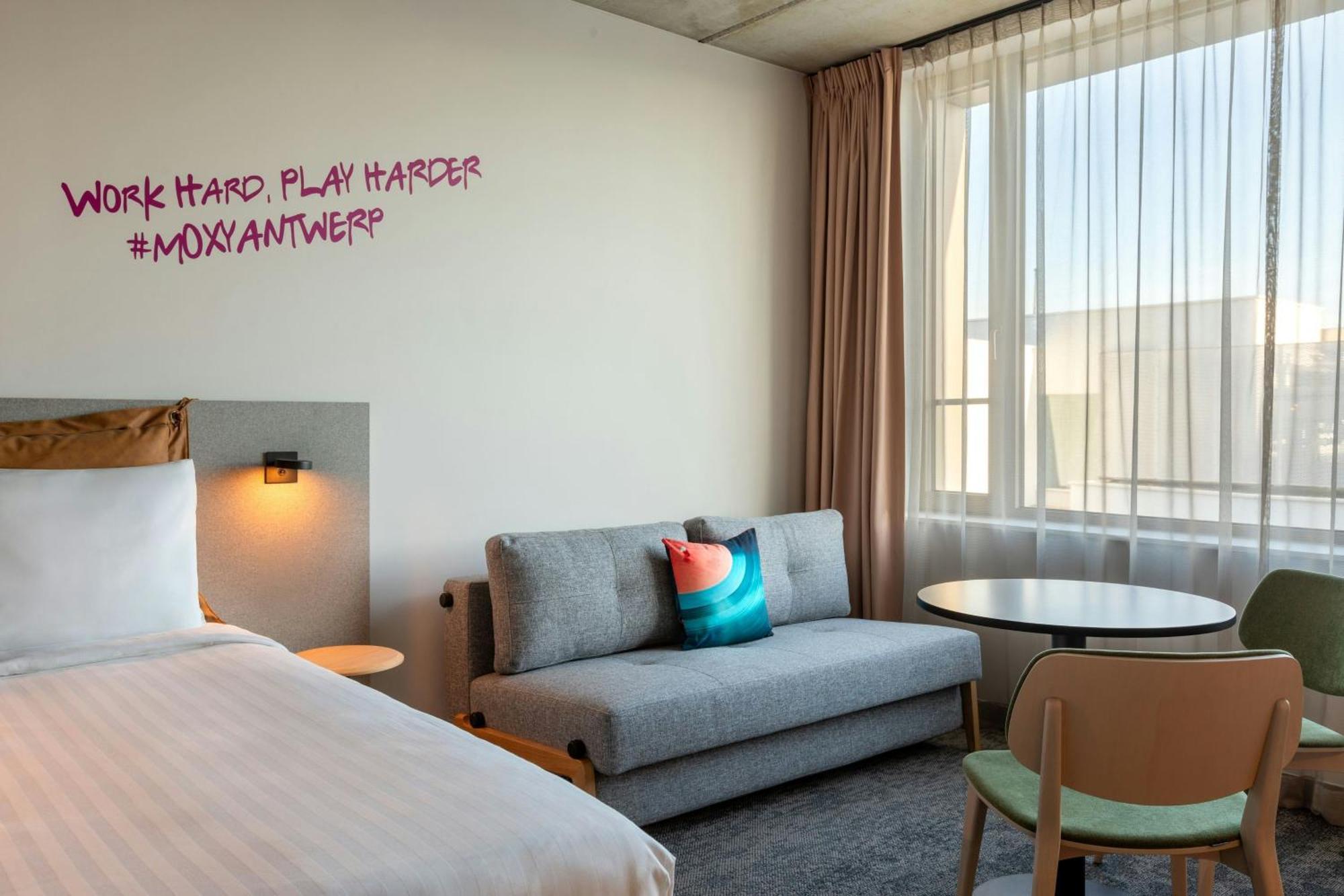 Moxy Antwerp酒店 外观 照片